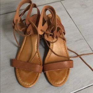 Sandals Heels. Madden girl. Tan Brown. Laces. 6.5
